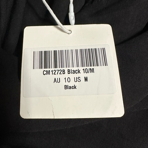 Selfie Leslie Halter Mini Dress, Size Medium (v) - Picture 7 of 10